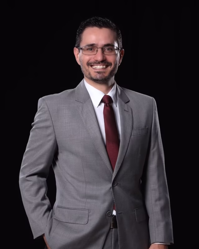 Eduardo Fanchioti - Advogado Trabalhista
